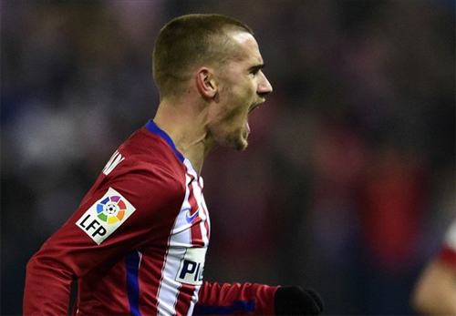 Griezmann trở thành người hùng của Atletico với pha sút xa ghi bàn quyết định. Ảnh: Reuters