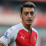 Ozil mệt mỏi với chính Arsenal