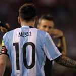 Messi chối tội: “Tôi chửi… không khí”